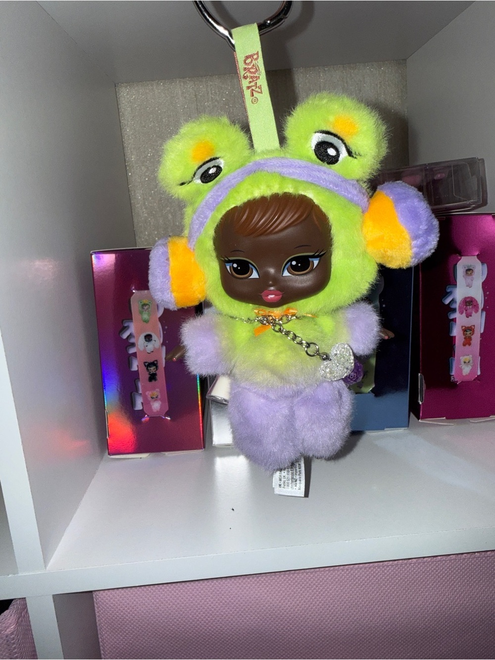 Bratzie Felicia Gecko - Picture 2 of 2